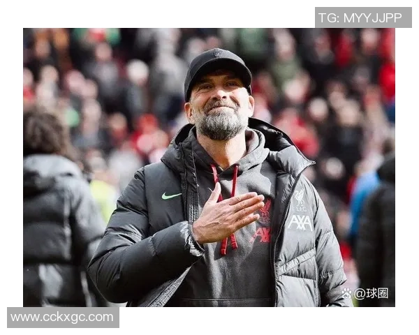 克洛普足球生涯回顾与成就解析 了解这位传奇教练的成长与贡献 克洛普足球生涯回顾与成就解析 了解这位传奇教练的成长与贡献