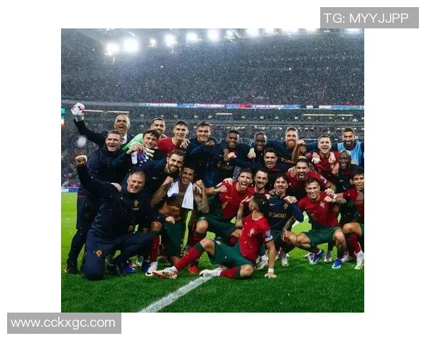 足球巨星视角下感受新疆独特风情与体育文化交融魅力