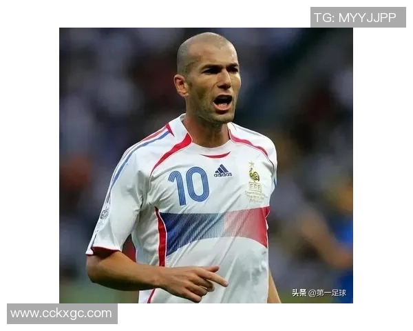 足球球员心中的偶像是谁揭秘他们最喜爱的球星背后的故事 足球球员心中的偶像是谁揭秘他们最喜爱的球星背后的故事